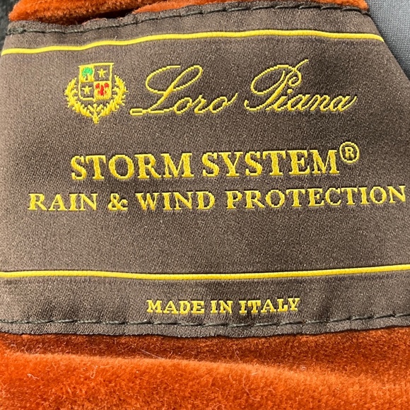 LORO PIANA MEN'S GREY REVERSIBLE STORM SYSTEM RAIN & WIND PROTECTION VEST - Picture 8 of 10